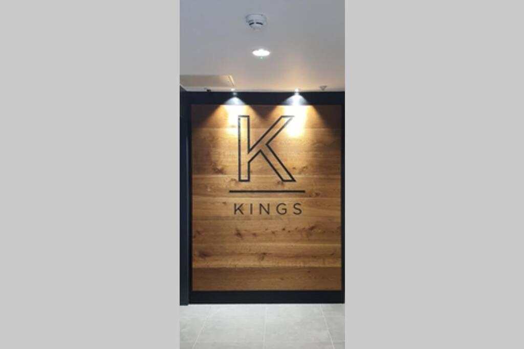 Luxury One Bedroom Apartment Within The City Walls York Kültér fotó